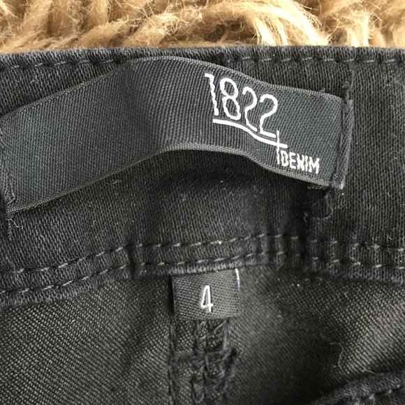1822 black denim skinny jeans w/zips - size 4 - Picture 4 of 10